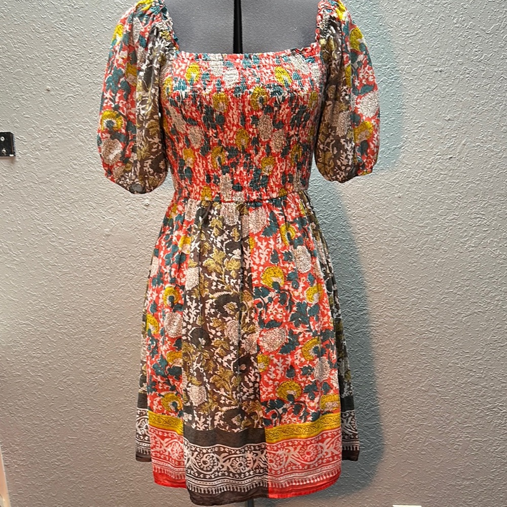 VELVET by Graham & Spencer Floral Smocked Puff Sleeve Dress Medium